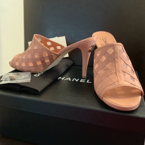 Chanel Mules - Picture 3 of 8